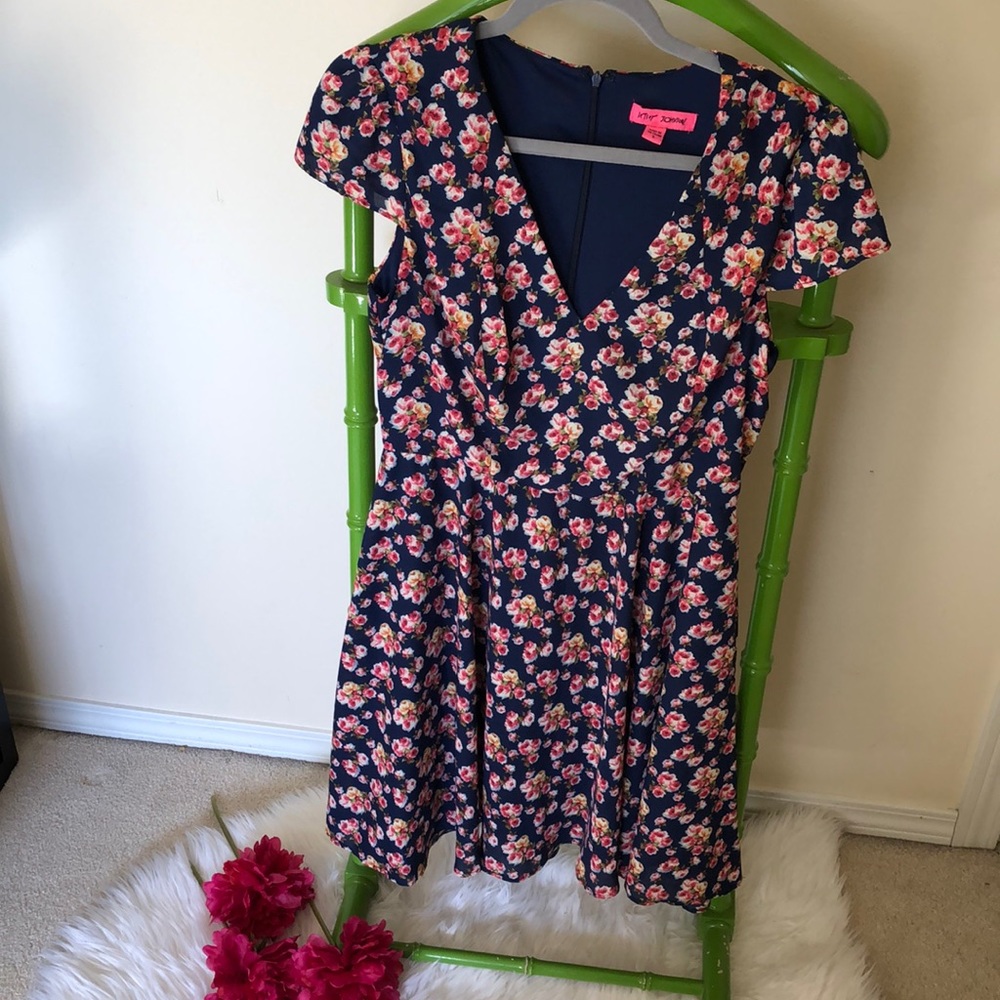 Floral Betsey Johnson Dress - Picture 3 of 5